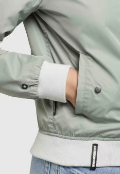 Khujo Femme STENCE Blouson Bomber Grey 16 Khujo Femme STENCE Blouson Bomber Grey -Khujo Soldes 5aeec2a17c0048138ecbd62ad41ea7ee