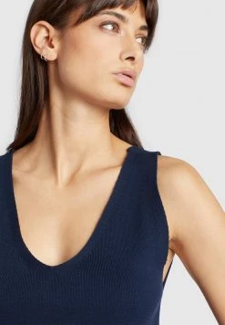 Khujo MACY Débardeur Dark Blue Femme -Khujo Soldes 74fd353a028a4a18b45025fd340ff5a2