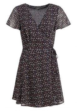 Khujo VARVARA Robe De Jour Black/blue Femme 19 Khujo VARVARA Robe De Jour Black/blue Femme -Khujo Soldes 96d85e0c04604c2e99c4ab7d329c6de4