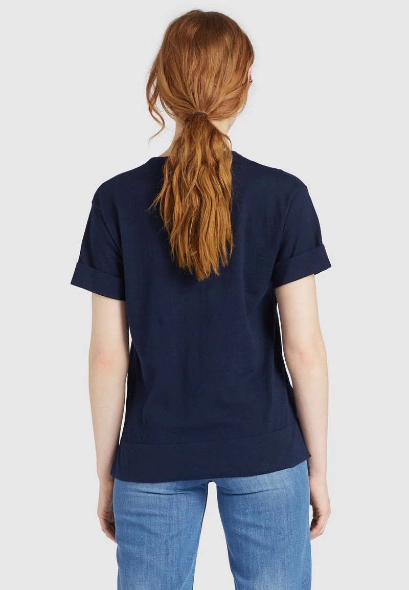 Khujo ALLMUT T Shirt Basique Dark Blue Femme 5 Khujo ALLMUT T Shirt Basique Dark Blue Femme – Image 3