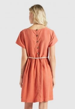 Khujo Femme ASBA Robe De Jour Terrakotta -Khujo Soldes f4a225cbd9384e0fae47a435e52aa65b